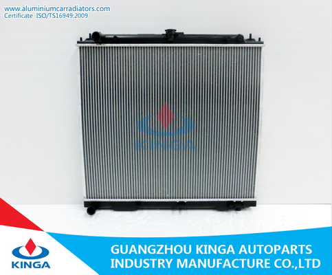 Chine L'eau - radiateur automatique en aluminium frais pour le type de transmission manuelle diesel de Nissan Navara D40 4CYL fournisseur