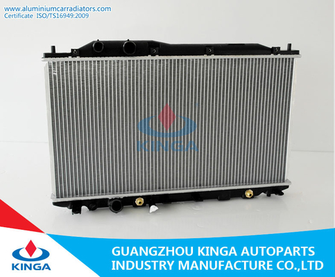Chine Honda Civic 05 radiateurs contemporains de radiateurs de la serviette FA1 CIVIC05 FA1 À fournisseur
