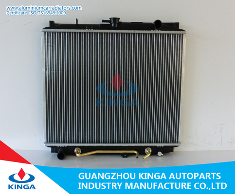 Chine Remplacement automatique de radiateur de voiture de pièces de rechange pour la collecte 90-95 de Honda Passport 94-96/Isuzu À fournisseur