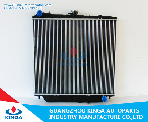 Chine Radiateur en aluminium d'Isuzu de radiateurs de voiture de la TA de soldat de la cavalerie pour le système de refroidissement fournisseur
