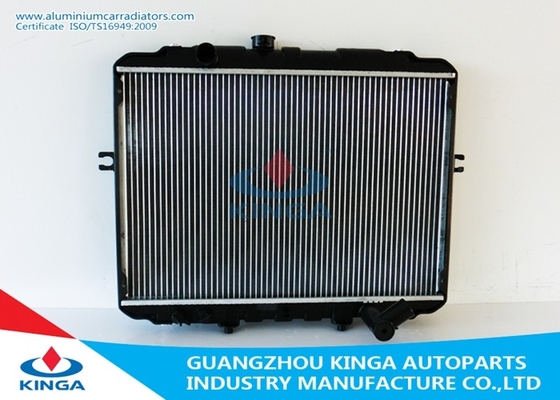 Chine Le PORTIER scellé 2.4I « 93 du radiateur H100 de Hyundai HONORENT » des radiateurs d'automobile de la TA 93-2.5D fournisseur