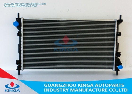 Chine 2010-2012 le transit relient OEM 4T16 8005 GA/4523720/4671640 de réparation de radiateur de voiture de Ford fournisseur