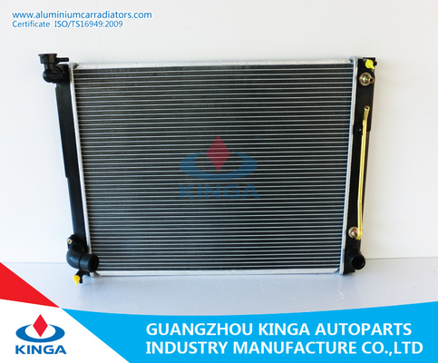 Chine Réparation en aluminium Toyota Sienna 07-10 de radiateur de système de refroidissement de pièces d'auto À fournisseur