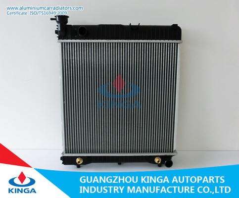 Chine Année de radiateur de l'automobile 207D/209D/307D de benz de Mercedes 68 - 77 fournisseur
