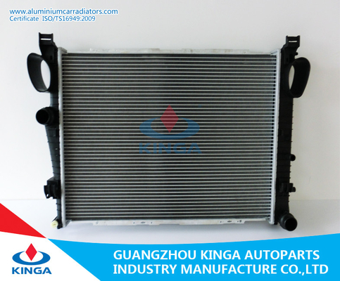 Chine Transmission W215/S550 manuelle automatique faite sur commande de benz de Mercedes de radiateur de noyau en aluminium fournisseur