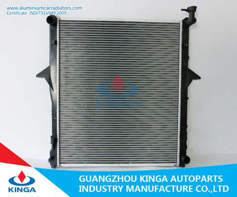 Chine Tous les radiateurs en aluminium Kia Sorento 3,3/3,8' de Hyundai radiateur 07-09 automatique tubulaire fournisseur