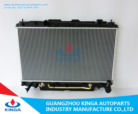 Chine RAV4 03 ACA au radiateur en aluminium de rechange de radiateur de Toyota pour la voiture fournisseur