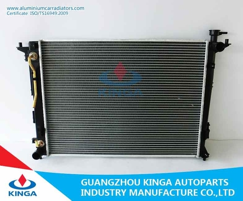 Chine radiateur du moteur 25310-2Z100 de véhicule pour HYUNDAI IX35 2010 - À fournisseur