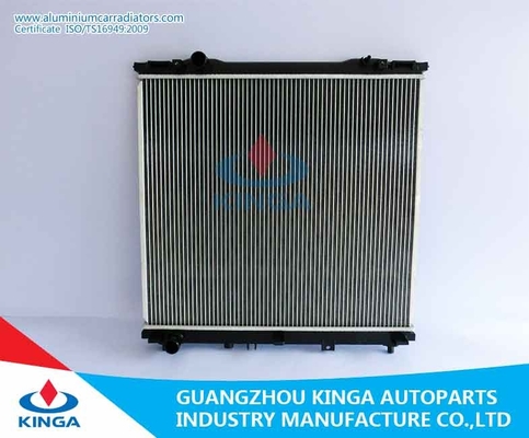Chine TA du radiateur SORENTO 3.5L V6 argenté la '03-06 de Herformance Hyundai de couleur haut fournisseur