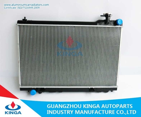 Chine Radiateur fait sur commande en aluminium de voiture pour OEM 21410-CG000/CG900 de la TA FX35 de NISSAN INFINITI '03-05 fournisseur