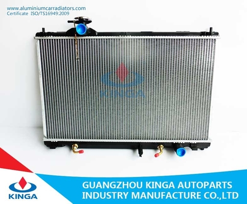 Chine Radiateur automatique dur de soudure Crown'06 Uzs186 à 16/26mm pour le système de refroidissement fournisseur