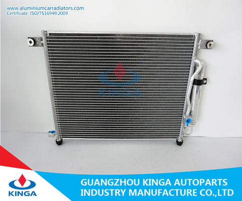 Chine GMC CHEVROLET AVEO '05 - OEM automatique 96469289 de condensateur à C.A. d'aluminium fournisseur