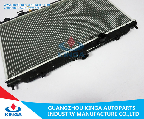 Chine Radiateur P12/QR20DE de Nissan de haute performance au radiateur de l'automobile 21460-AU303 fournisseur