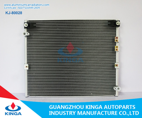 Chine Condensateur 88460-60250, condensateur refroidi à l'eau de Toyota Prado 3400 en aluminium à C.A. fournisseur