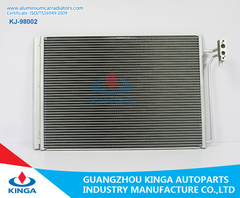 Chine Ouvrez le type condensateur en aluminium à C.A. d'automobile de RANGE ROVER (02-) AVEC OEM JRW000020 fournisseur