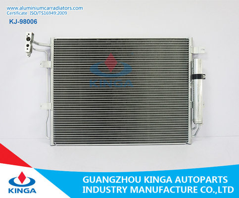 Chine Condensateur en aluminium à C.A. de voiture de la DÉCOUVERTE IV/RV (05-) de ROVER AVEC LR018405 fournisseur