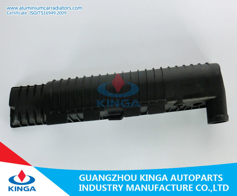 Chine Réservoir en plastique de radiateur d'OEM pour le BENZ W140/S300TD/S350TD'92-00 à OEM140 500 1303/2203/2303 fournisseur