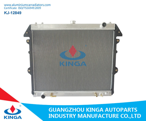 Chine OEM matériel en aluminium 16400-OC140/OC210 de radiateur de TOYOTA HILUX VIGO fournisseur