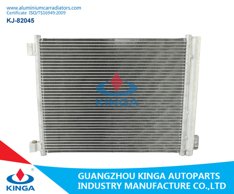 Chine OEM 13 92100-1HC3A/921011HC1A ENSOLEILLÉ de condensateur en aluminium de Nissan de système de refroidissement fournisseur