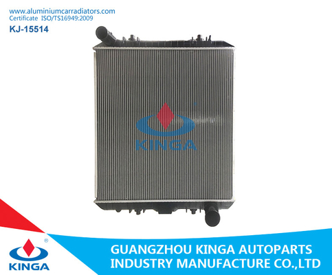Chine Ud 2009 troque performance de soudure de radiateurs en aluminium de voiture de Quon Mt la haute fournisseur