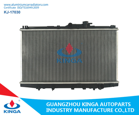 Chine Radiateurs 2000 en aluminium de voiture de Honda Accord CF4 19010-PDA-E0 119010-PCA-013/014 fournisseur