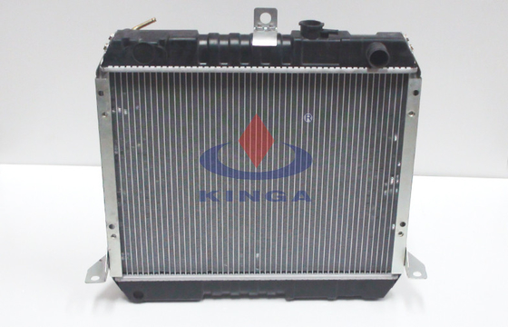 Chine 1988, 1989 2Y/3Y/radiateur hiace de 4Y toyota, radiateurs en aluminium de voiture fournisseur