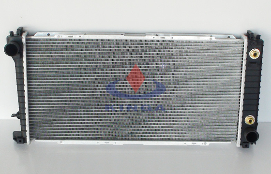 Chine Remplacement en aluminium de radiateur de BMW de voiture de 520/525/530/730/740d 1998, 2000 À fournisseur