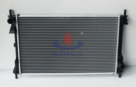Chine Les marchandises pour le radiateur en aluminium de Ford, MONDEO 1,8' 1993- fournisseur