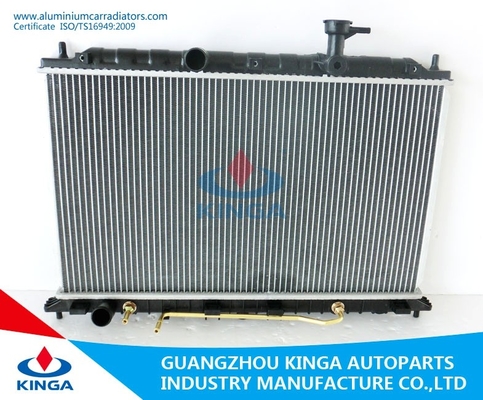 Chine Au radiateur PA16/26 de Hyundai d'aluminium pour Hyundai KIA RIO/RI05 '06 - 11 fournisseur