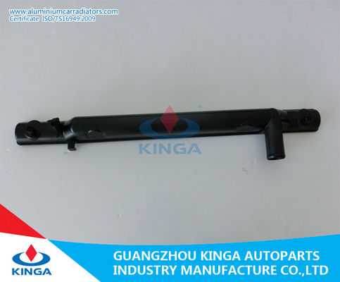 Chine Réservoir léger du fond de radiateur de Toyota pour de Previa 1990 - 94 la TA TCR10 fournisseur