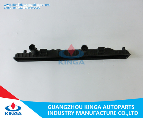 Chine Réservoirs en plastique de radiateur de la TA du réservoir FIESTA09- de radiateur de la TA de MAZDA 2' 08-11 fournisseur