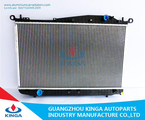 Chine Type radiateurs en aluminium GMC Chevrolet Epica'08-MT PA16 d'aileron de voiture ridé fournisseur