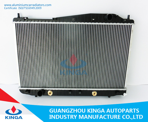 Chine Radiateur 96278702/96328702 en aluminium de voiture d'OEM DAEWOO pour EVANDA/MAGNUS 2.0L 00 fournisseur