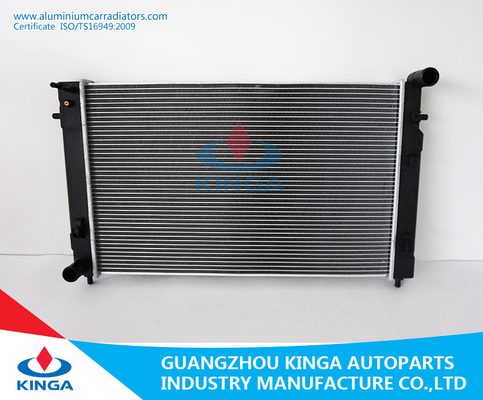 Chine Radiateur en aluminium de moto pour G.M.C COMMODOER VX V8, radiateur de haute performance fournisseur