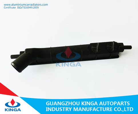 Chine Réservoir en plastique de pièces de réservoir de radiateur/radiateur pour la TA de CAMBO /CORSA B 93-00 fournisseur