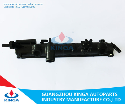 Chine OEM de plastique 1300210/1300407 de réservoir de radiateur dur d'ASTRA G/ZAFIRA A'98-AT fournisseur