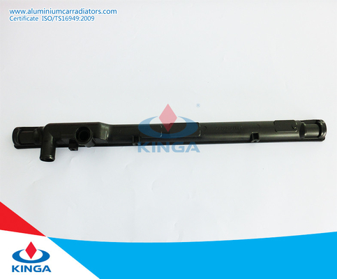 Chine Réservoir haut automatique 16400-7A120/7A121/7A122 de Toyota RAV4'96-97 SXA11 de radiateur fournisseur