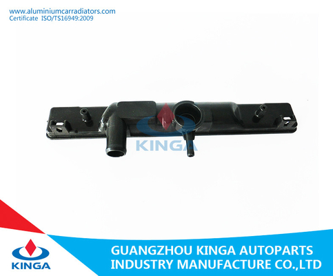 Chine Réservoirs supérieurs de radiateur du Ⅲ 1,0' 94-02 d'alto de Suzuki pour OEM17700-60D10/64D10/70G50/71G10/72G10 fournisseur