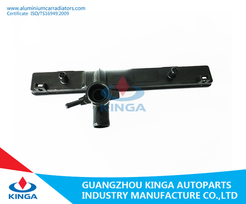 Chine SUZUKI IGNIS 1.3/1.5i “03 - OEM de plastique 17700-80G00 de réservoir de radiateur de la TA fournisseur