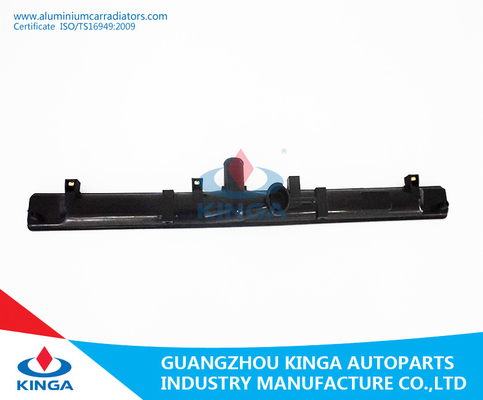Chine Réservoir en plastique de refroidissement de radiateur automatique de pièces de rechange de systerm pour Mitsubishi DIAMANTE'92-94 fournisseur