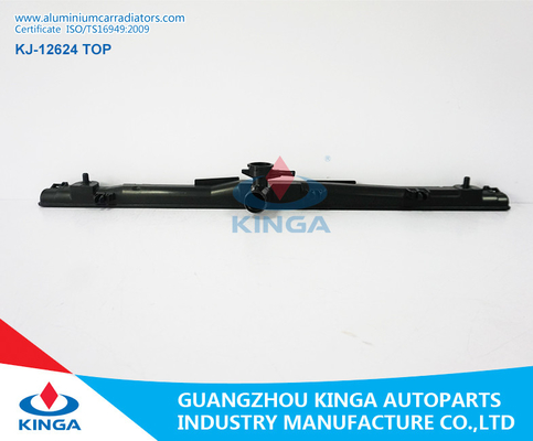 LA CHINE Réservoir 2012 en plastique de dessus de radiateur des Etats-Unis de remarque de réservoir de radiateur de la TA de TOYOTA CAMRY fournisseur