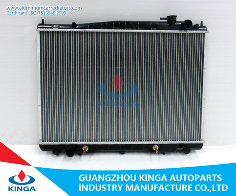 Chine Radiateur automatique de noyau en aluminium pour le camion de Datsun 21460 2s810 avec le réservoir en plastique fournisseur