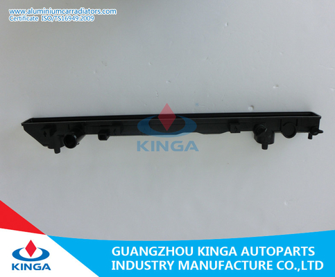 Le fond de la TA ST190 de réservoir de l'eau de radiateur de Toyota Carina en plastique '92-94 de réparation fournisseur