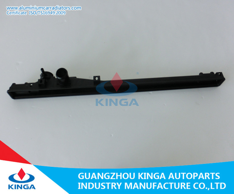 Remplacement en plastique de réservoir de radiateur du camion PA66 pour la COURONNE de TOYOTA '91-99 CS136V À fournisseur