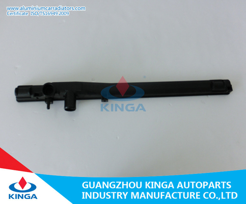 Remplacement en plastique de réservoir de radiateur du camion PA66 pour la COURONNE de TOYOTA '91-99 CS136V À fournisseur