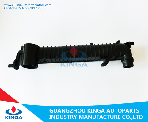 À la réparation en plastique de réservoir de radiateur du benz W220 S280 S320 97-99 de réservoir de radiateur de transmission fournisseur