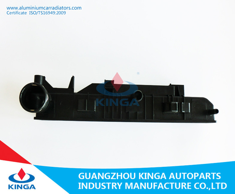 La bonne TA en plastique OEM9065000002/0101/0202 du sprinter 06 de Mercedes de radiateur de réservoir fournisseur