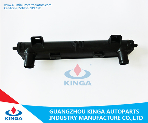 Réservoir en plastique de radiateur noir pour la brise automatique de Chrysler de radiateur/Cirrus 95 - 00 fournisseur