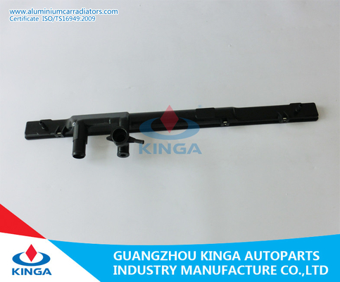 Réservoir en plastique de radiateur de réservoir de dessus de radiateur du diamètre 32mm pour MAZDA CX - 7' 2007-2010 À fournisseur