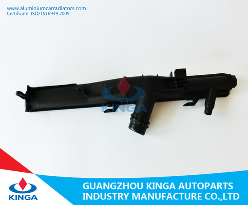 réservoir en plastique 7521046/7521931/7556339/7559273 de radiateur de la TA de 320/323/325/330i 05-3E90 fournisseur